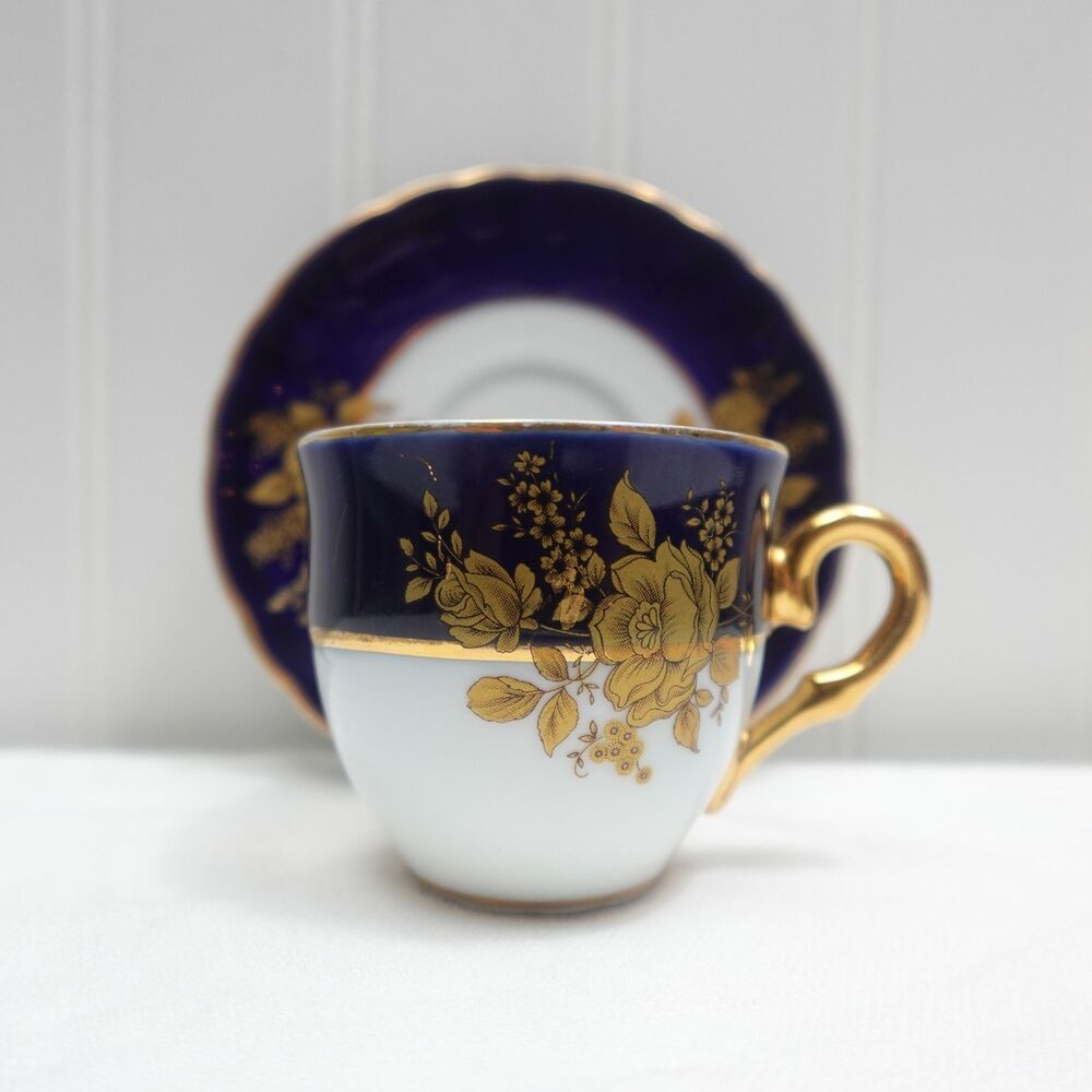 Vintage A.I. Czech Republic Cobalt Blue Porcelain Demitasse Cup & Saucer - Picture 2 of 14